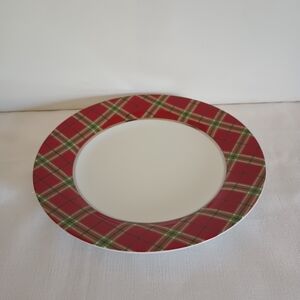 Target Classic Tidings Red and Green Plaid Dinner Plate Holiday 2010